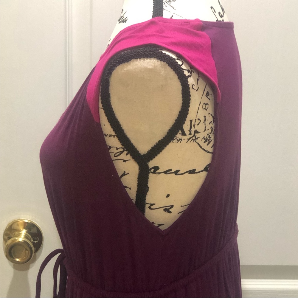 Liz Lange Maxi Maternity Dress- $10 - Picture 4 of 6